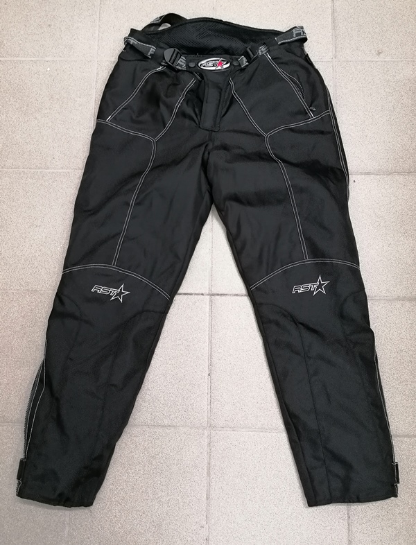 Moto kelnės RST